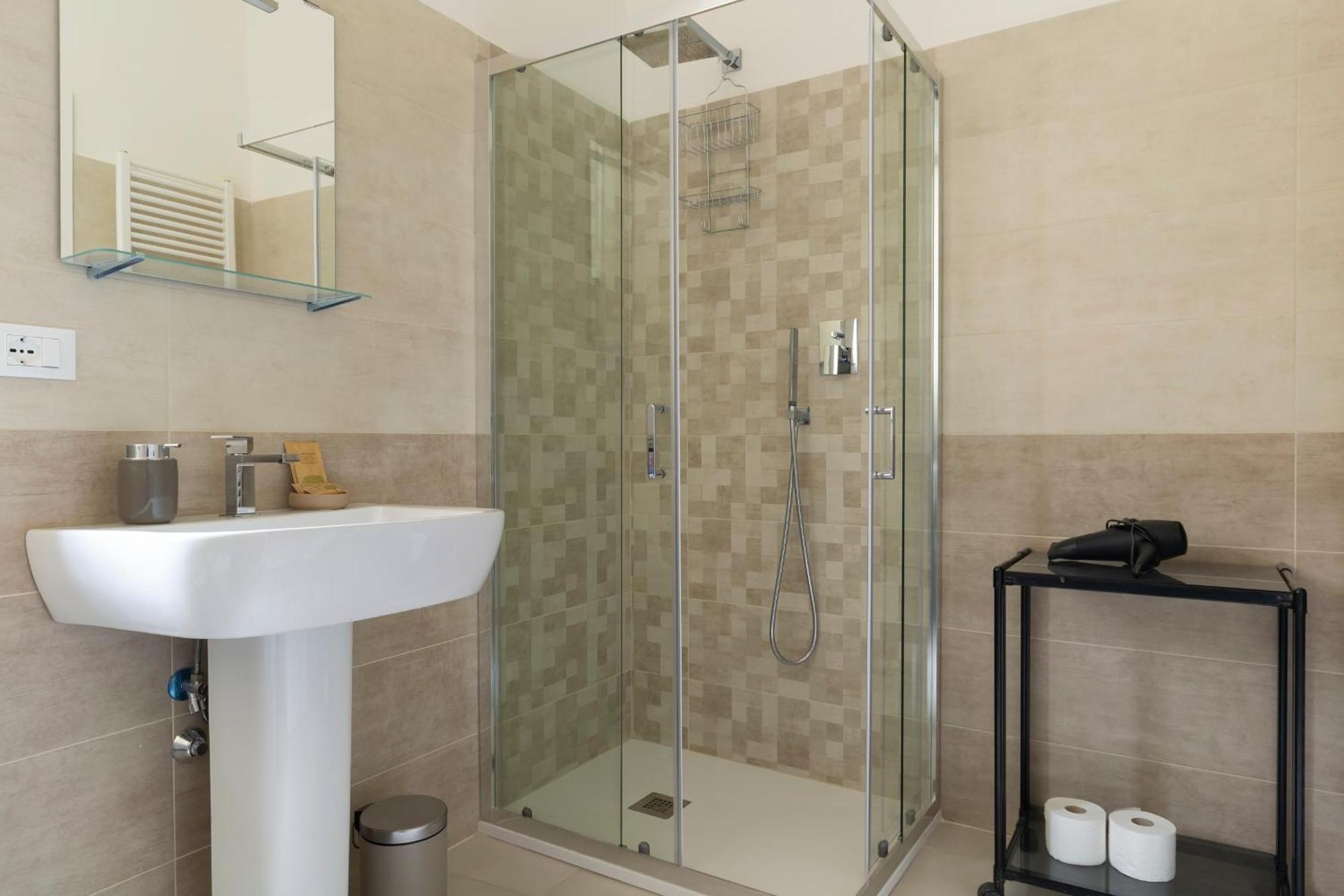 Apartment Amos - 5 Minutes From Piazza Maggiore Bologna Kültér fotó